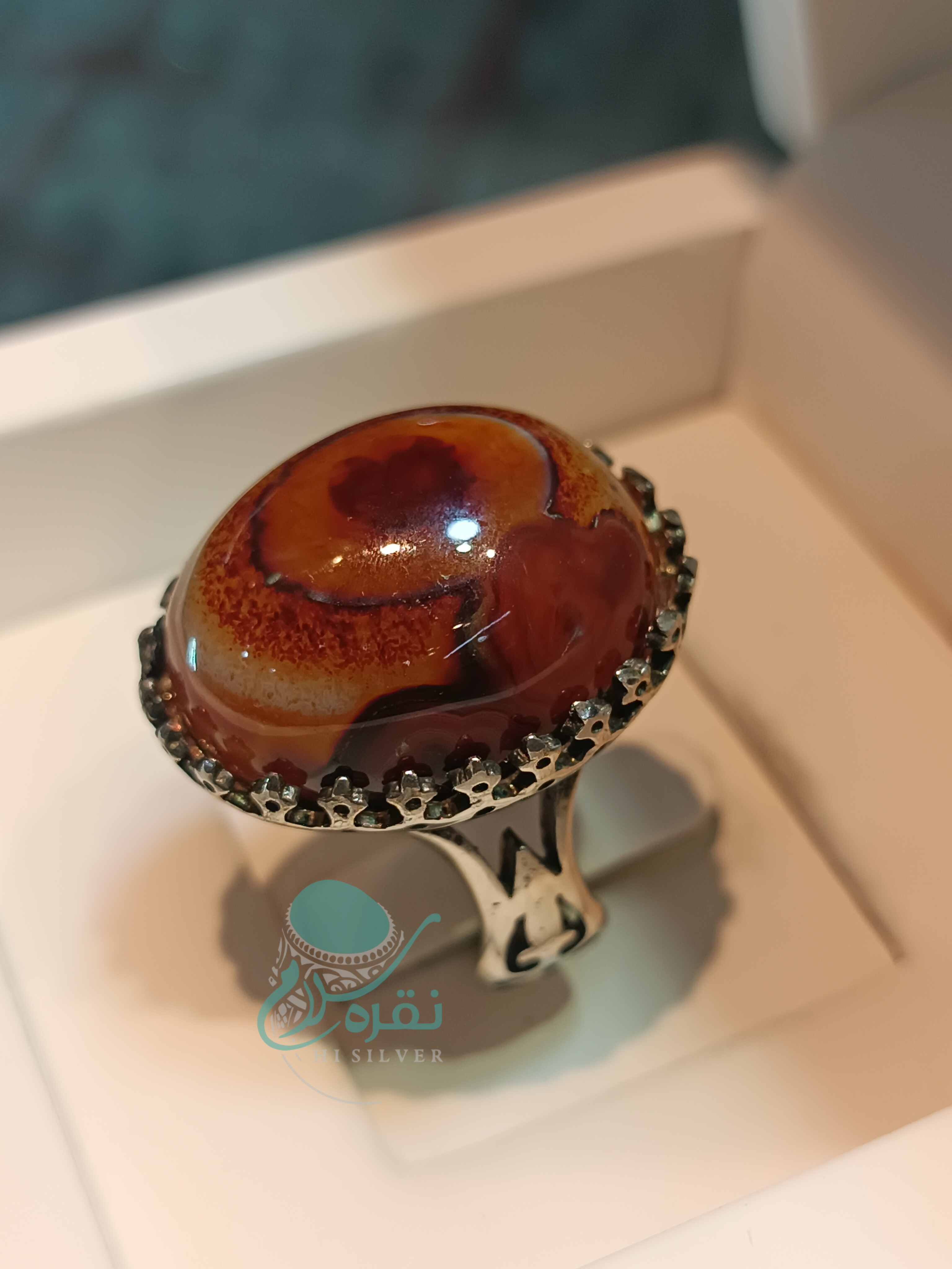 انگشتر نقره روس رکاب نیزه ایی با نگین باباقوری اصل18*25بزرگ